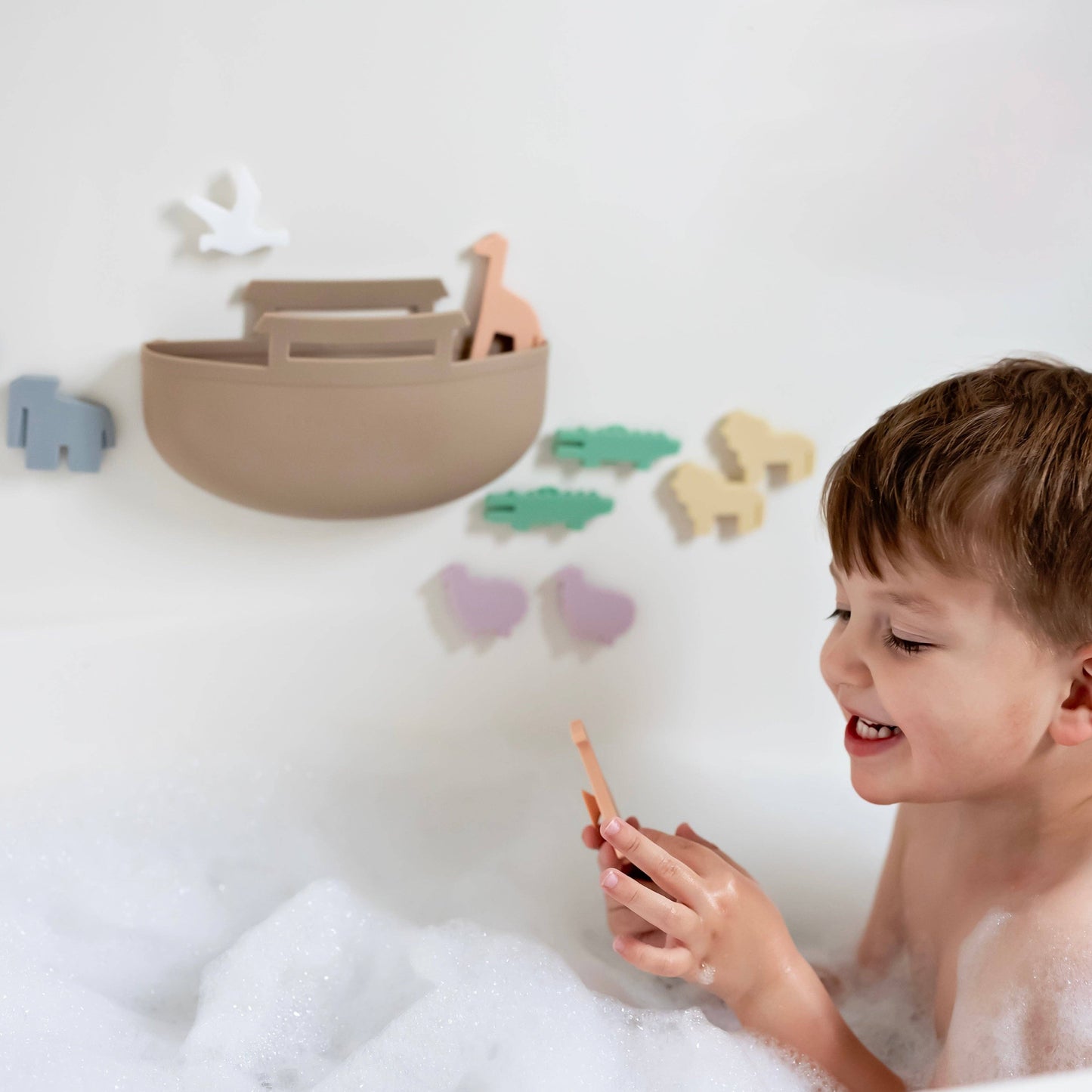 Ryan & Rose - Noah’s Ark Suction Toy - Noah’s Ark