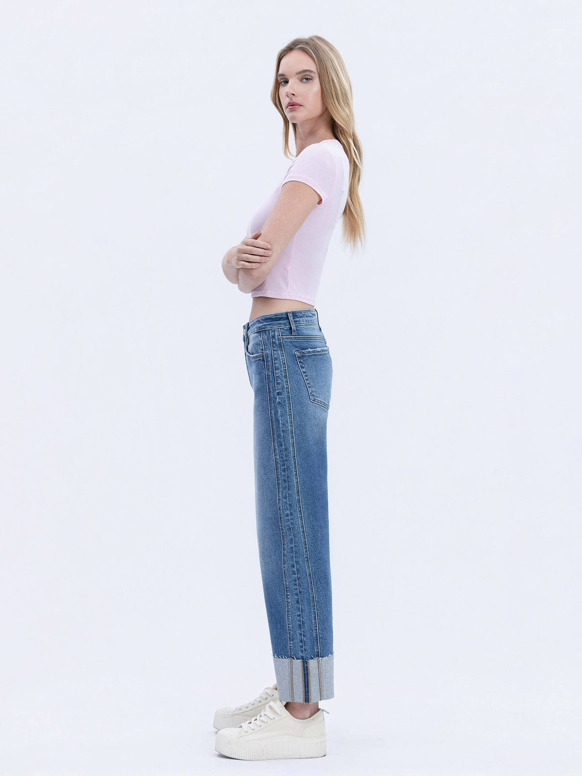 HIGH RISE CUFFED BARREL LEG JEANS - DEFEATING