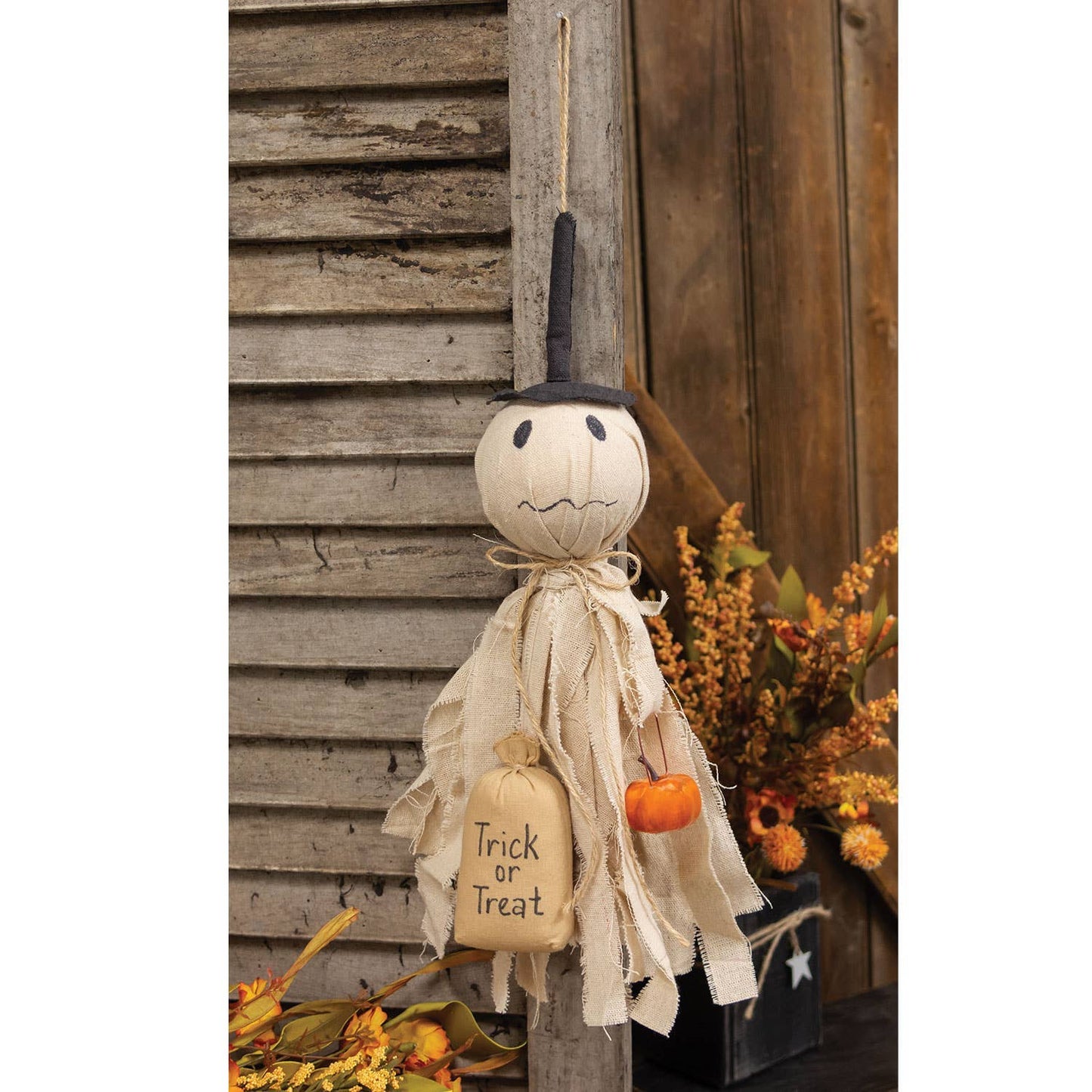 Trick Or Treat Ghost Hanger w/Pumpkin